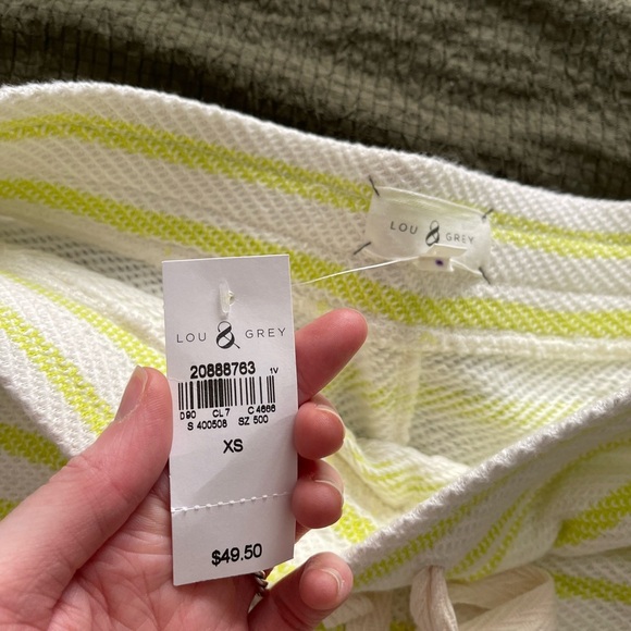 Lou & Grey striped White and lime green Shorts - Picture 4 of 4